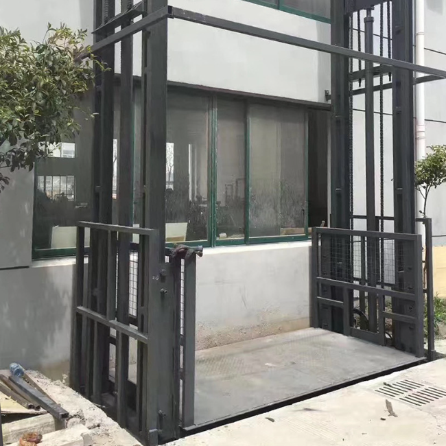 正安5吨室外升降货梯